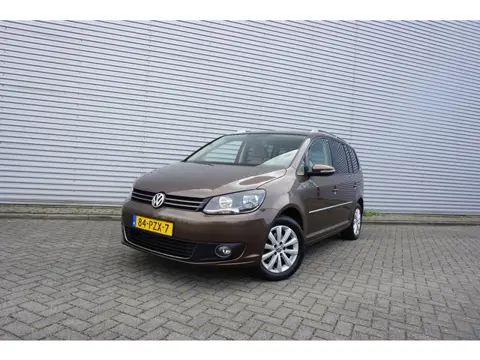 Volkswagen Touran 1.2 TSI Highline BlueMotion Airco / Navi / Cruise / Elektr. ramen / Trekhaak / Lm 