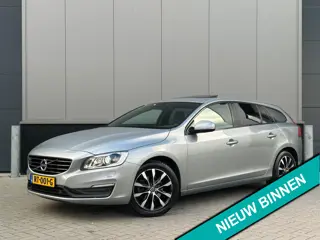 Volvo V60 1.5 T3 Polar+ Dynamic |PANO|LEER|STOELVERWARMING|