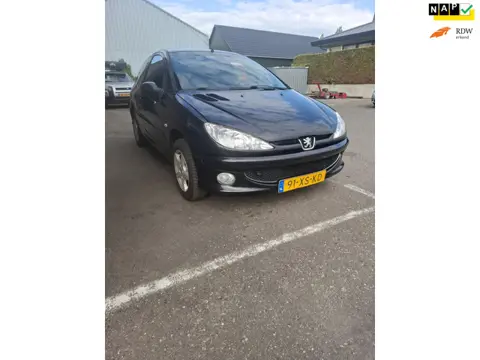 Peugeot 206 1.4 Forever airco !!!!