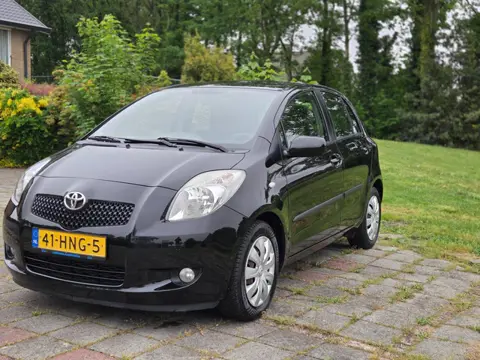 Toyota Yaris 1.3 VVTi Sol AIRCO/NAP/NIEUWE APK