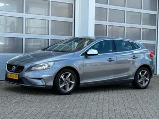 VOLVO V40 2.0 D4 190PK R-Design Navi Cruise Pdc Keurige auto!