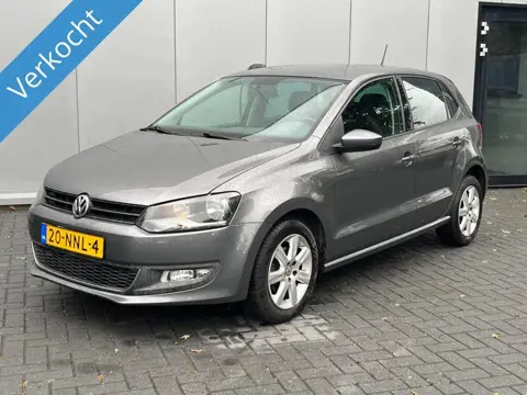 Volkswagen Polo 1.2 TSI Highline 105 PK ,6bak volledig dealer onderhouden