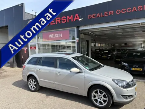 Opel Astra Wagon 1.8 Executive AUTOMAAT * 2 EIGENAAR NL * VEEL OPTIES.*