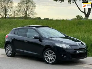 Renault Mégane 1.4 TCe Parisienne | Pano | 2e Eignaar | Navi | Airco | Cruise | Start/Stop | NAP | B