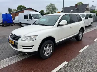 Volkswagen Touareg 2.5 TDI 128KW AIRCO KLIMA LEER 4WD 4MOTION