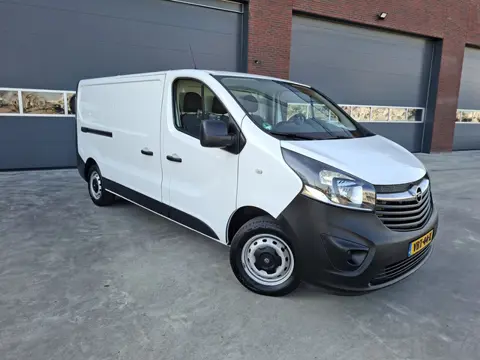 Opel Vivaro 1.6 CDTI L2H1 Sport EcoFlex Airco Navigatie 3 persoons