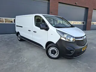 Opel Vivaro 1.6 CDTI L2H1 Sport EcoFlex Airco Navigatie 3 persoons