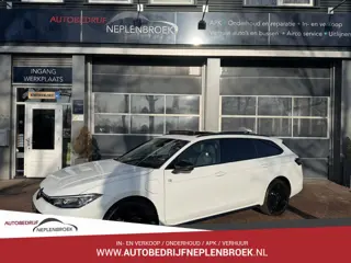 Volkswagen Passat Variant 1.5 eHybrid R-Line Edition | 272 Pk AutomaatMatrix LED | Panoramadak | Hea