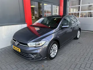 Volkswagen Polo 1.0 TSI Life Automaat | IQ Light | Stoelverwarming | ACC | Apple Carplay | Alcantara