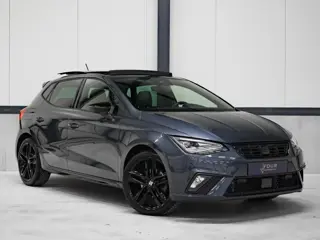 SEAT Ibiza 1.5 TSI FR Pro Black Edition | Pano | Keyless | Camera | Carplay |