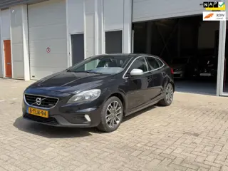Volvo V40 1.6 D2 R-Design