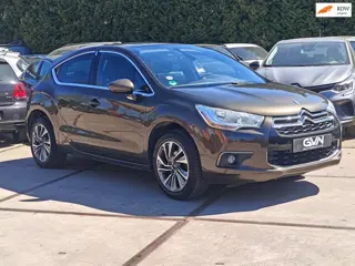 Citroen DS4 1.6 VTi So Chic | LEDER | MASSAGE | DODEHOEK | PDC V+A | BT/USB | CLIMA | 17" LM | NAP