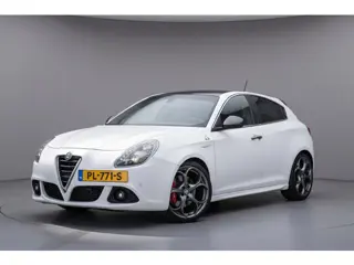Alfa Romeo Giulietta 1.7 TBi 241pk Quadrifoglio Verde Pano|Bose|Alcantara|Documentatie-aanwezig
