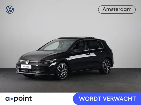 Volkswagen Golf 1.5 eTSI 50 Jahre Edition 150 pk Automaat (DSG) | Navigatie | Panoramadak | Parkeers