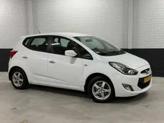 Hyundai ix20 1.4i i-Motion, Camera, Airco, Navi, Wifi, Elekr. ramen, enz enz.