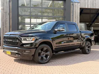 Dodge Ram 1500 5.7 V8 4x4 Crew Cab Big Horn | Pano | Trekhaak | Leder | App-connect | Keyless | Came