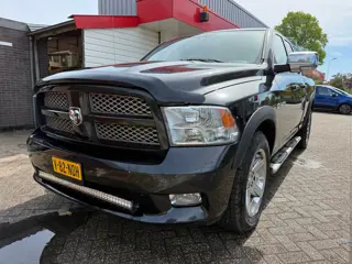 Dodge Ram 1500 5.7 V8 4x4 Quad Cab 6'4 / Camera / Parkeersensoren / Stoelverwarming / Airco