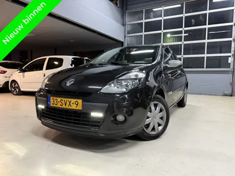 Renault Clio 1.5 dCi Night & Day |Lage KM|Navigatie|Clima