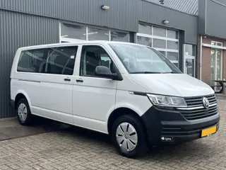 Volkswagen Transporter Kombi 2.0 TDI L2H1 9-Persoons Airco Cruise control Parkeersensoren achter Tel