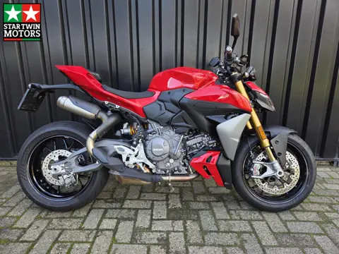 Ducati Streetfighter V2 S