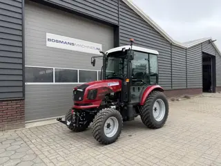Knegt 504 GT tractor met cabine en fronthef DEMO