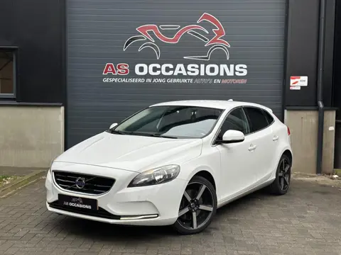 Volvo V40 2.0 D4 - EURO 6 - Airco - Navi - Cruise
