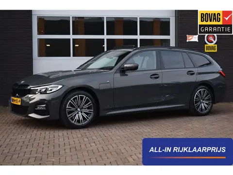 BMW 3-serie Touring 330e Plugin Hybrid 292PK Aut. M-Sport | Panodak | Dravitgrau Individual | Trekha