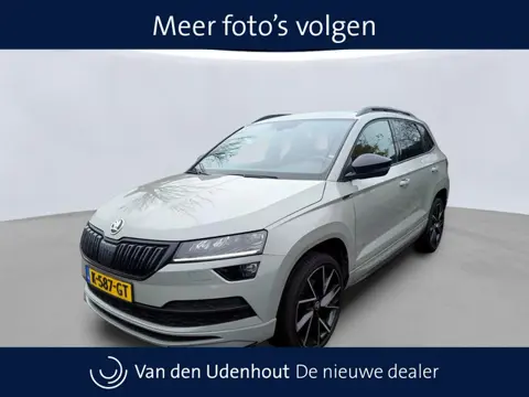 Škoda Karoq 1.5 TSI DSG 150pk Sportline Business Matrix-LED | Navigatie | 19"lm