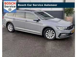 Volkswagen Passat Variant 1.5 TSI R-Line Business + / PANO / NAV I/ TREKHAAK / GARANTIE /