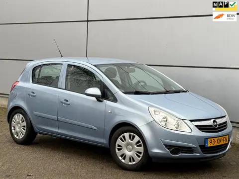 Opel Corsa 1.4-16V Enjoy 2e Eignr |Airco |Cruise |Trekhaak |New Apk |Stuurbed |Nap |Boekjes
