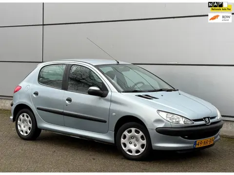 Peugeot 206 1.4 Pop' Art 2e Eignr |Electr Ramen |Radio |Nap |Boekjes