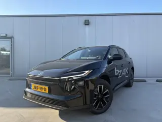 Toyota Bz4x Executive 73 kWh Automaat | Warmtepomp | Navigatie | JBL | 360 | Cruise control adaptief