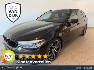BMW 5-serie Touring 520d High Executive AUTOMAAT PANO AIRCO NAVI CRUISE BLUE HEAD UP DISPLAY LEER TR