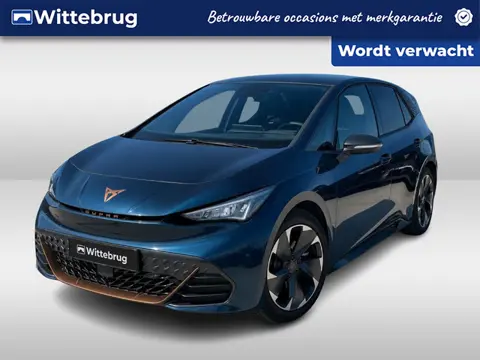 CUPRA Born Business 62 kWh 204pk / Panorama dak / LM 19 inch / Navigatie / Warmtepomp / Beats / Came