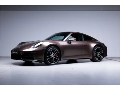 Porsche 911 Carrera 4S PTS | Maronenbraunmetallic | Nieuwprijs €281.000
