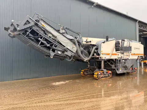 Wirtgen W200i (bj 2018)