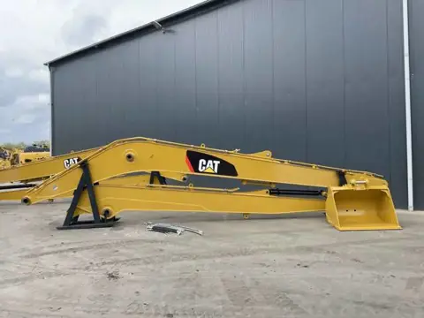 Cat 323F 15m Set Long Reach Equipment (bj 2026)