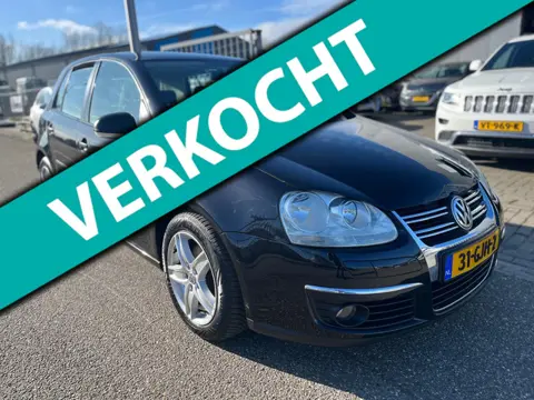 Volkswagen Golf 1.4 TSI Trendline / Automaat / Airco / PDC l Scherm
