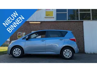 Toyota Verso-S 1.3 VVT-i Aspiration- navi - camera