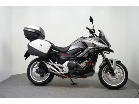 Honda NC 750 X DCT (bj 2016, automaat)