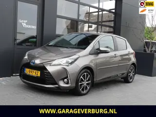 Toyota Yaris 1.5 Hybrid Dynamic (Navi/Carplay,Camera,Cruise,Keyless entry,Stoelverwarming,Lm velgen)