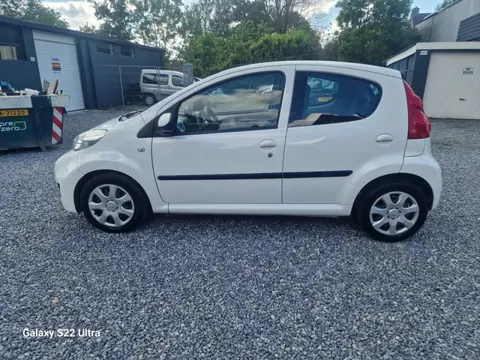 Peugeot 107 1.0-12V XS