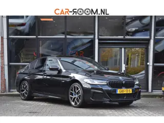 BMW 5-serie 530e Business Edition Plus M-Pakket HUD Pano Kuipstoelen ACC H&K