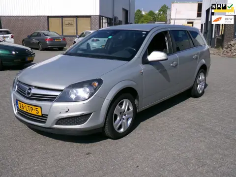 Opel Astra Wagon 1.4 111 years Edition