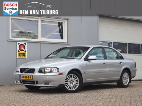 Volvo S80 2.4 Momentum YOUNGTIMER TREKHAAK (bj 2005)