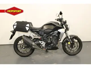 Honda CB 300 R (bj 2018)