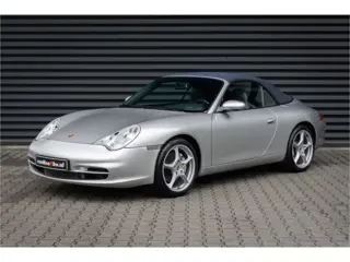 Porsche 911 Cabrio 3.6 Carrera 4 Donkerblauw leder