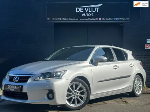 Lexus CT 200h Hybrid | Automaat | Alcantara | Navi| Camera | Cilmate Control | Cruise Control | Xeno
