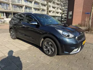 Kia Niro 1.6 GDi Hybrid First Edition NAP Cruise