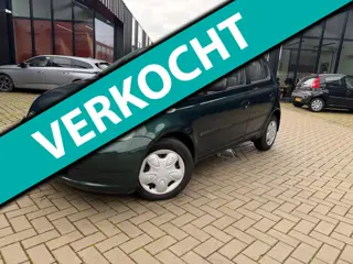 Toyota Yaris 1.3-16V VVT-i Sol Automaat Airco Weinig Kms NL Auto NAP
